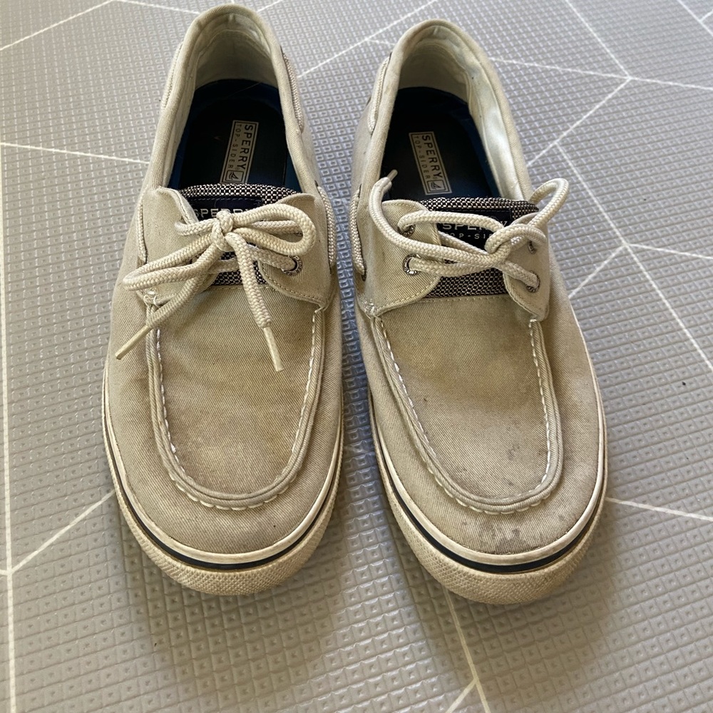 Sperry Topsiders